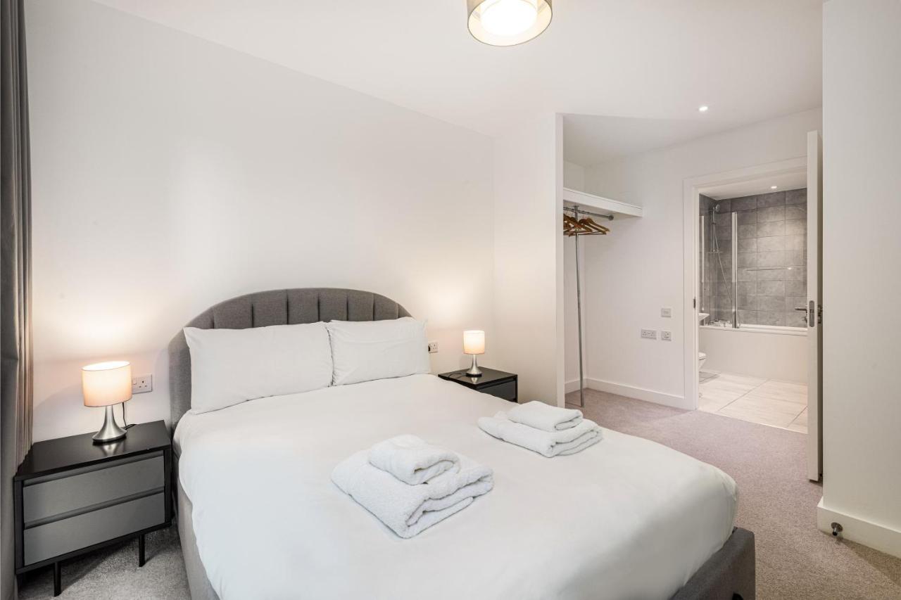 Stayo Apartments Barking Wharf 런던 외부 사진